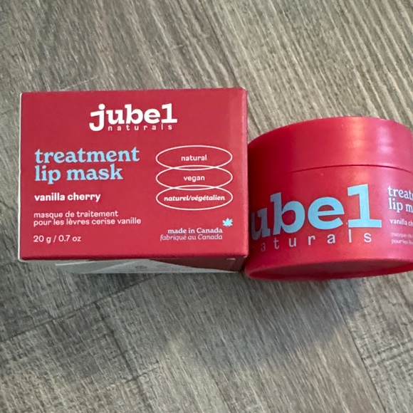 Vanilla Cherry Treatment Lip Mask - Red - Picture 1 of 4